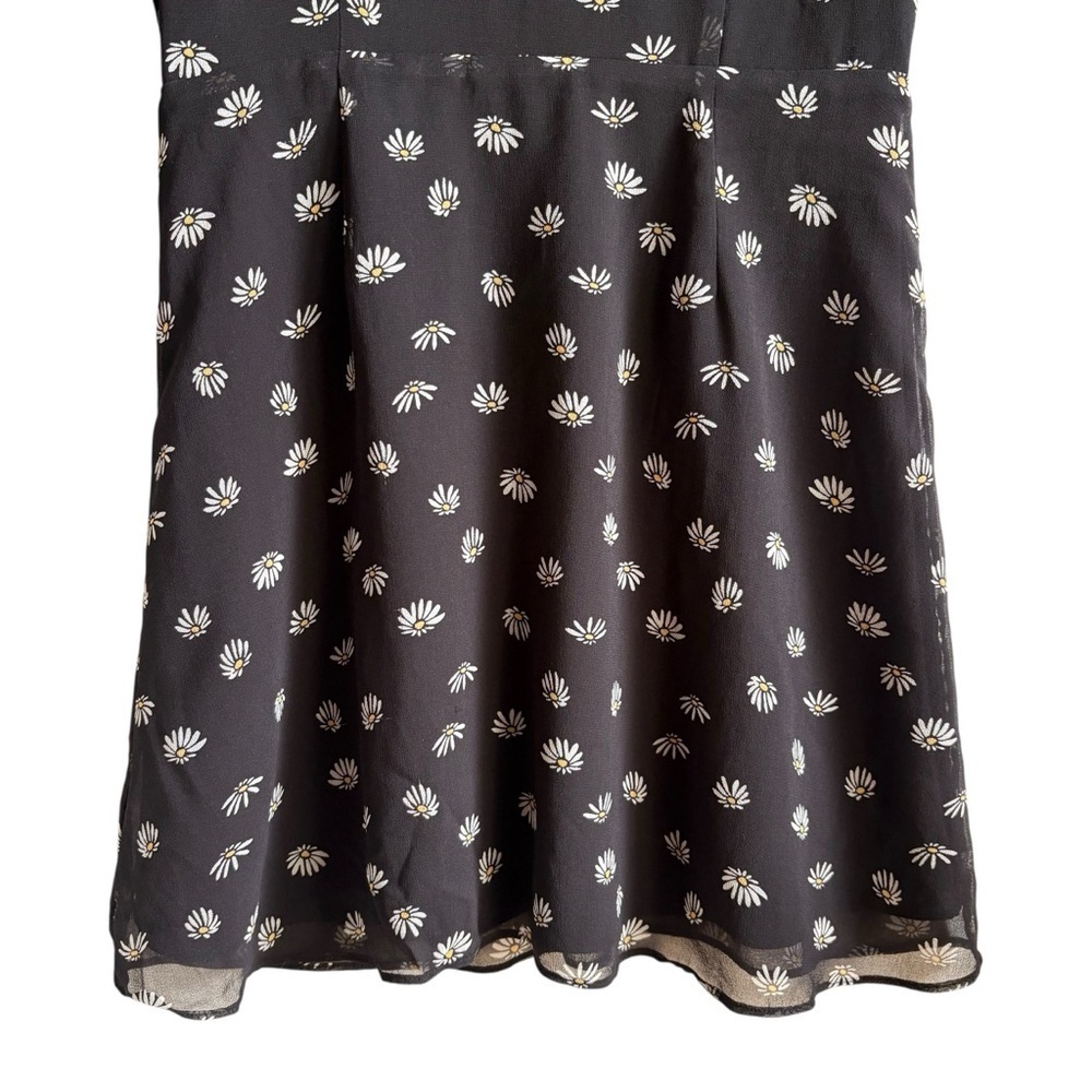 Aritzia Wilfred New Button Front Dress Size 4 Daisies Black White Floral - Picture 8 of 12